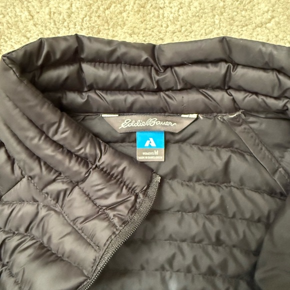 Eddie Bauer Women's Black Jacket - Picture 2 of 2